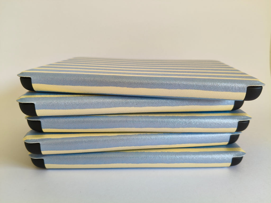 Premium Kindle Case – Rainy Sunday