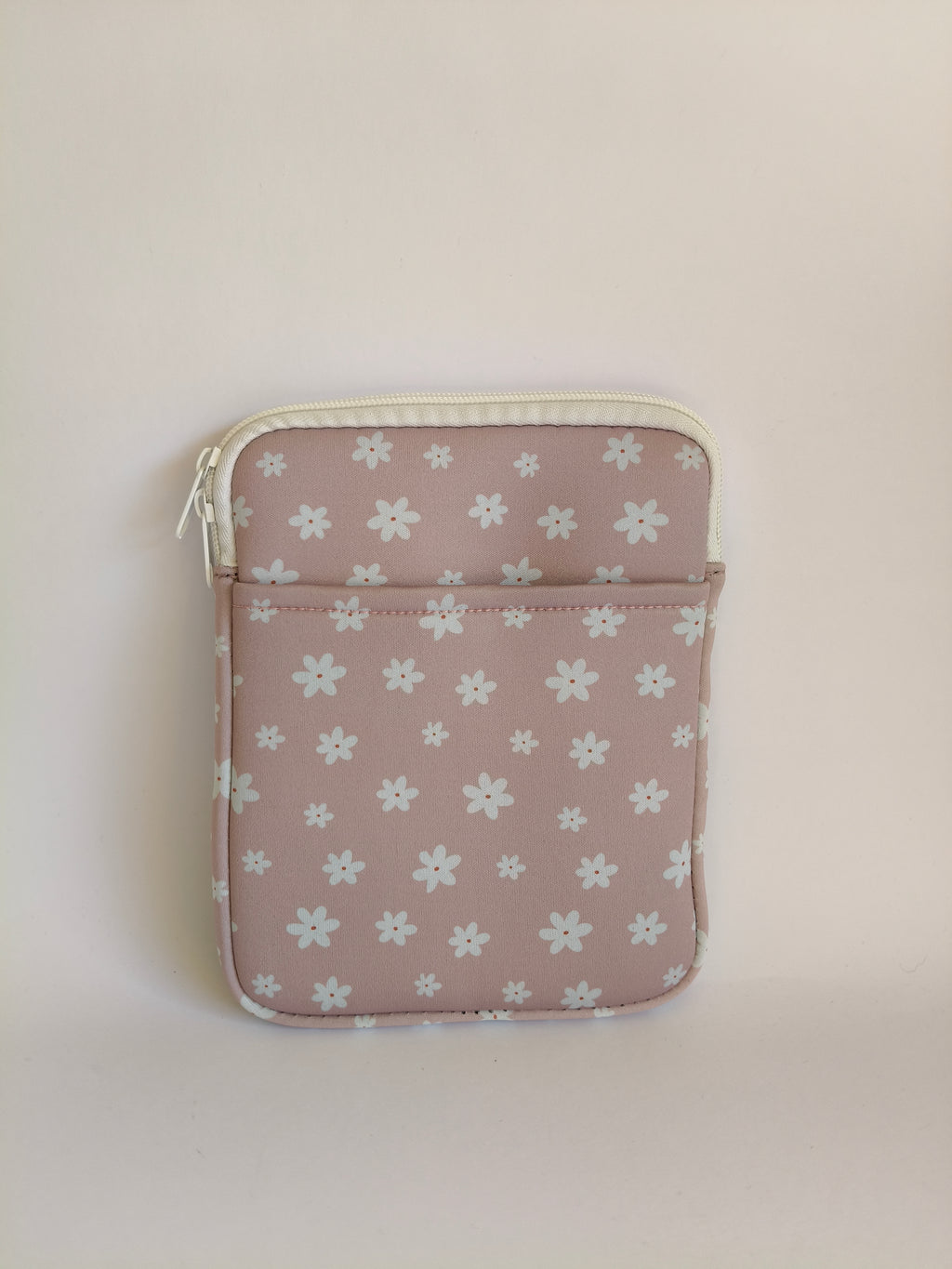 Kindle Sleeve – Petals & Prologues