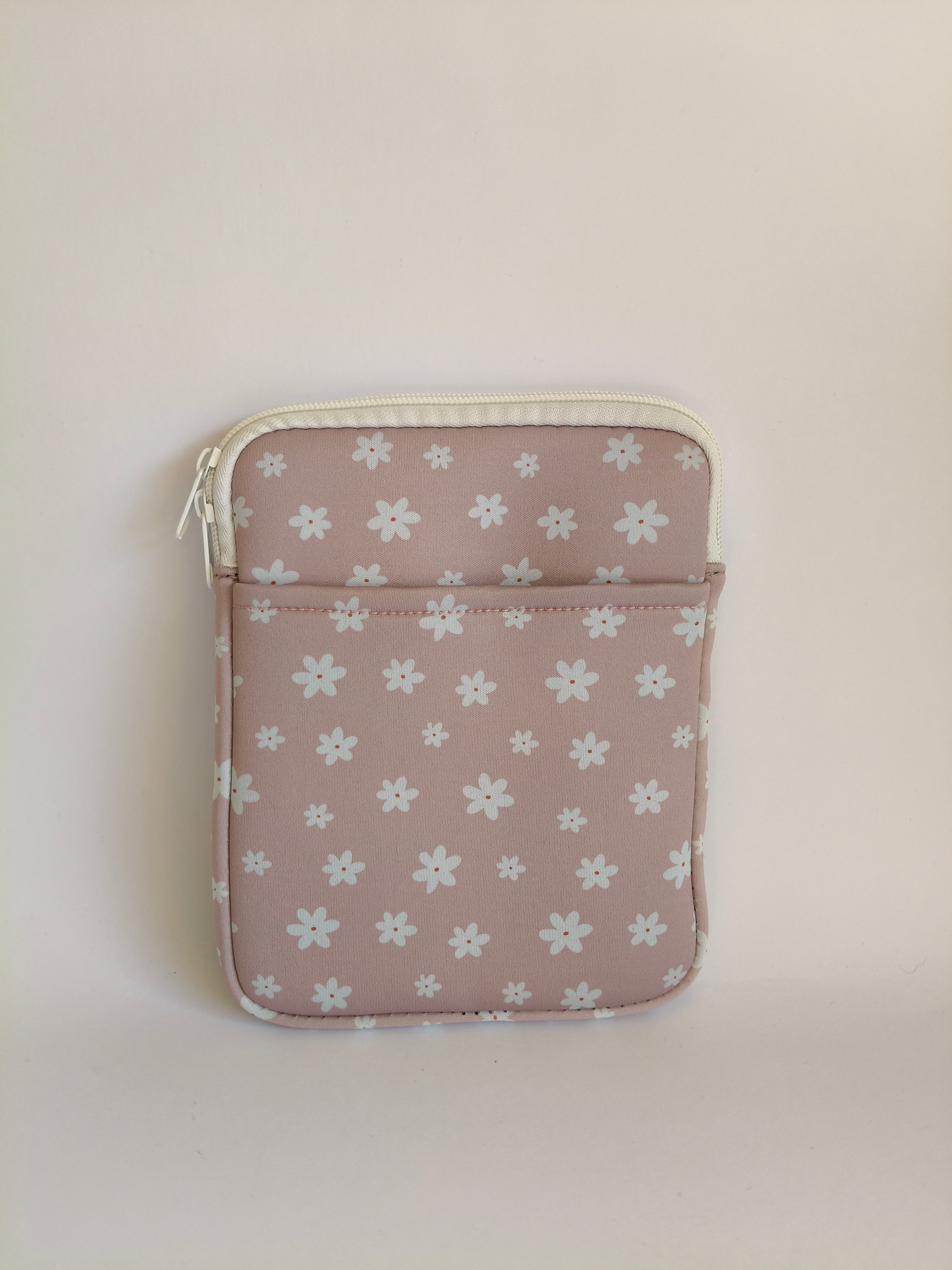 Kindle Sleeve – Petals & Prologues
