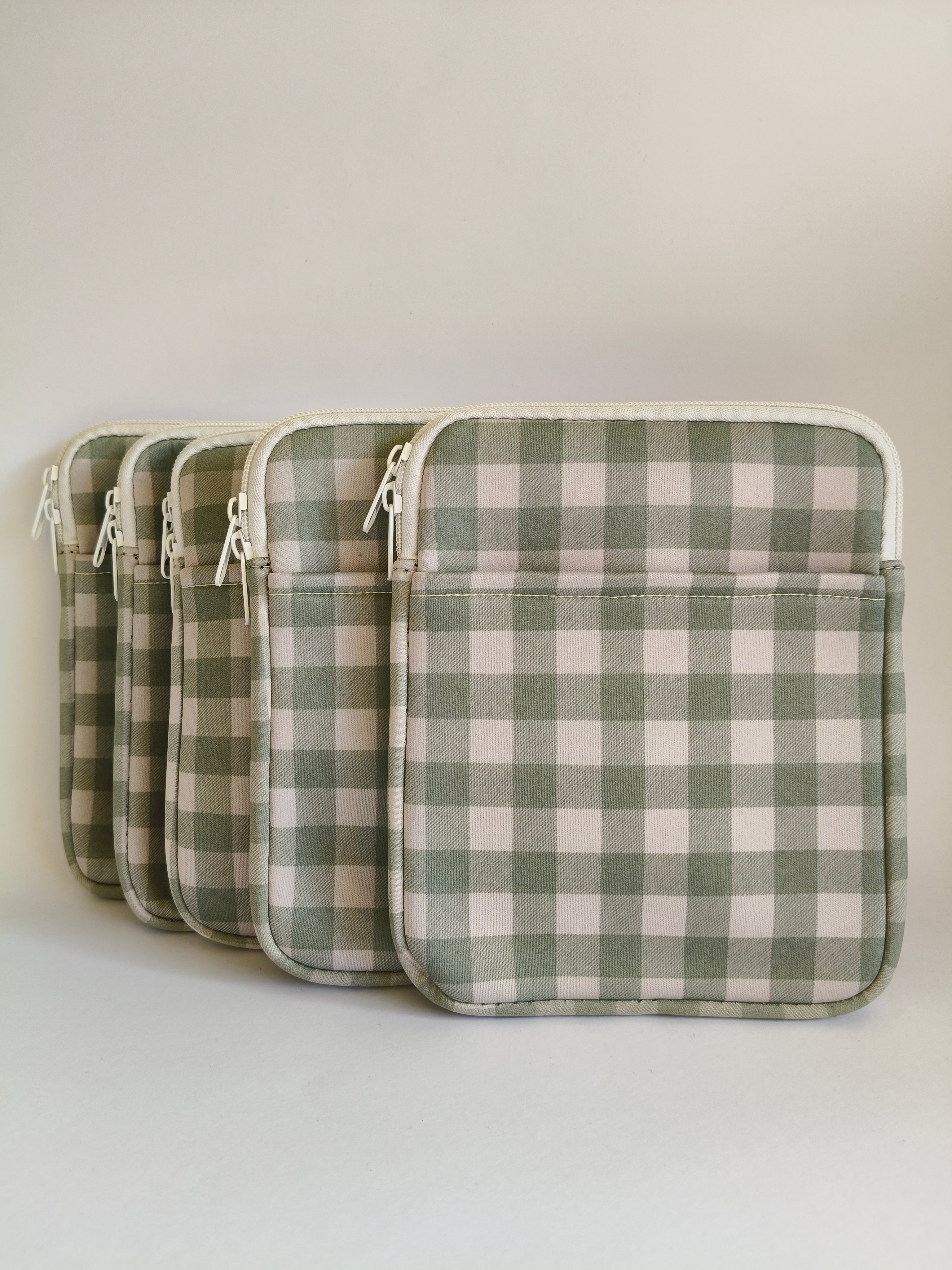 Kindle Sleeve – Booked for Brunch